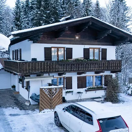 Apartament Haus Fini - In Out