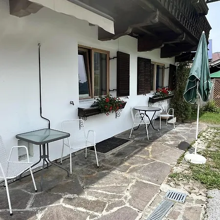 Haus Fini - In Out Apartament